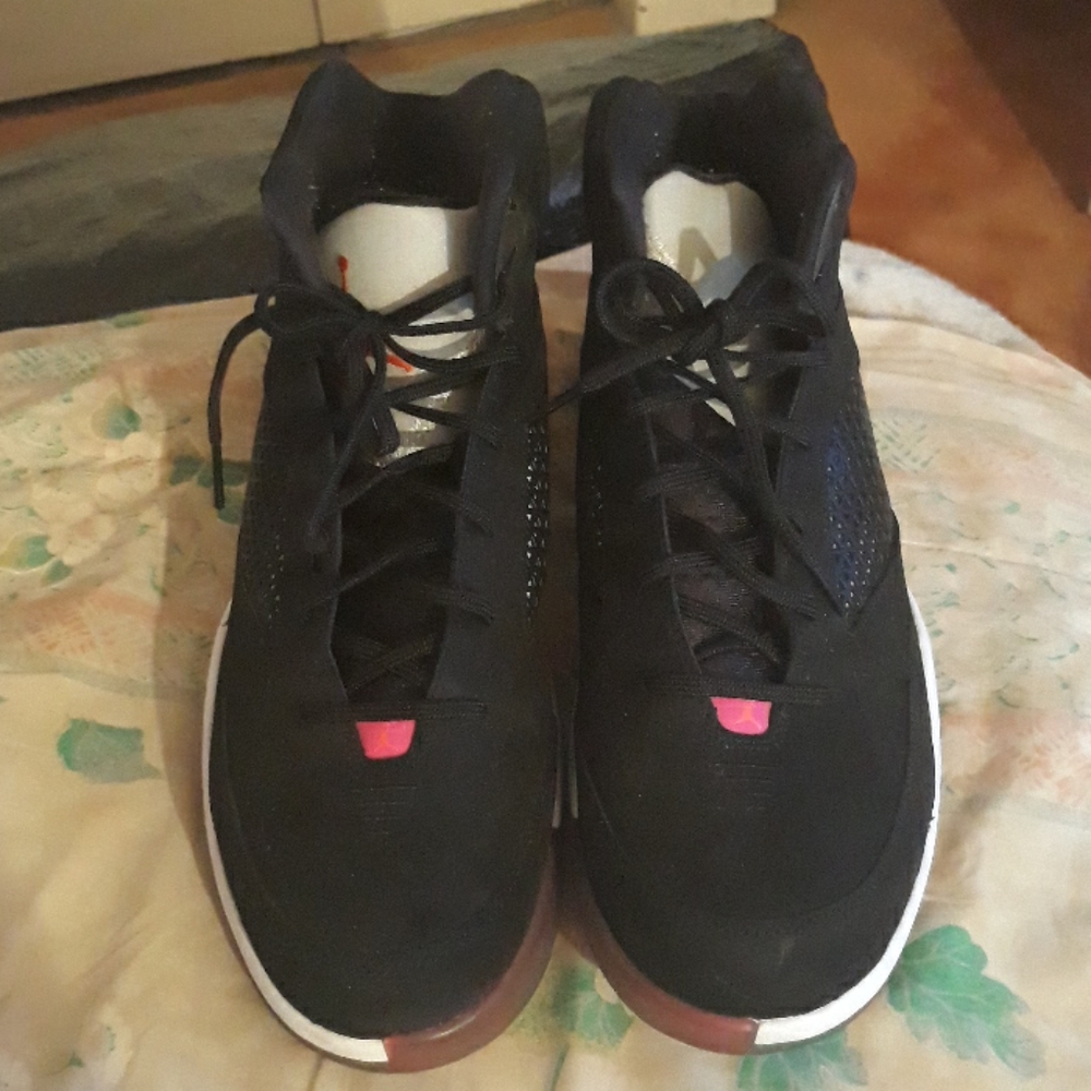 Men's NIKE AIR JORDAN FLIGHT REMIX Size:12 (Used!)